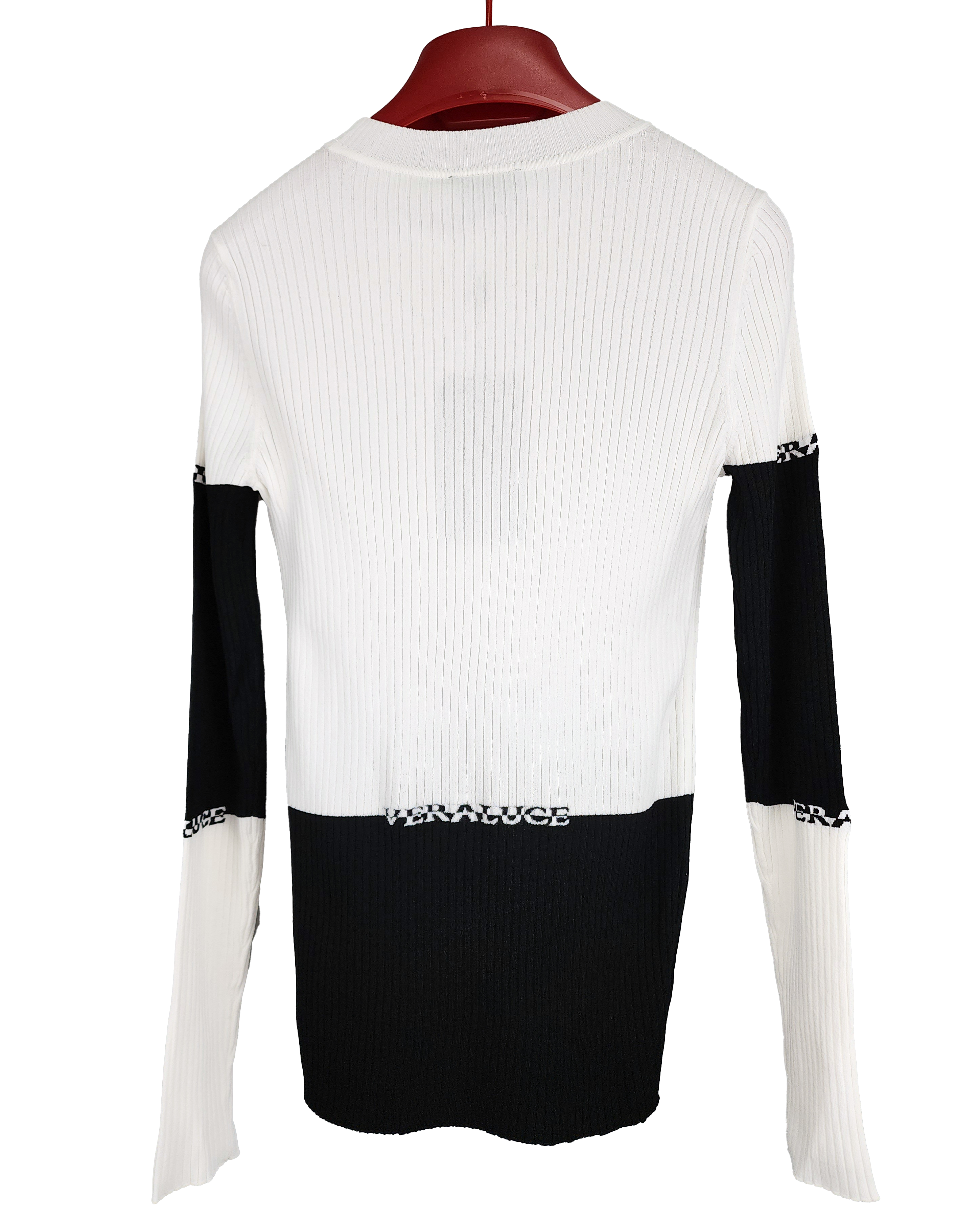 AVA POLORA ROUND NECK KNIT BlACK